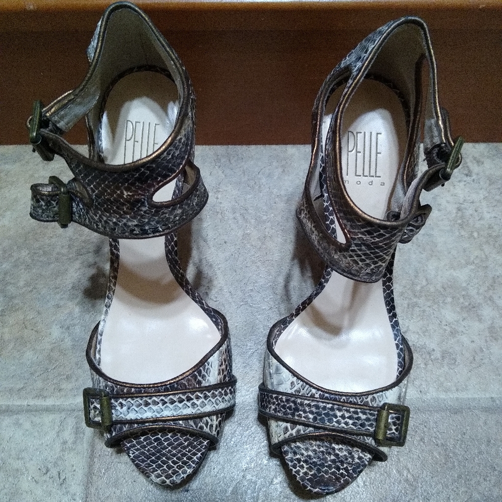 Pelle Moda Heels